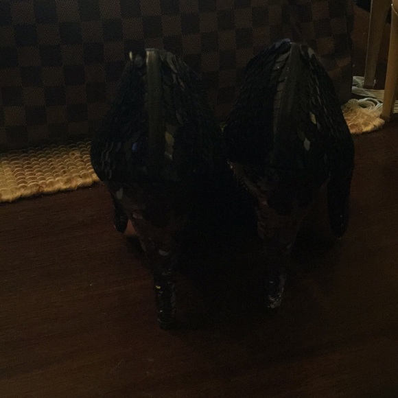 💯Authentic MIU MIU Heels - Picture 4 of 5